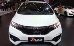 Honda Jazz Raih Penghargaan Platinum Brands 2017
