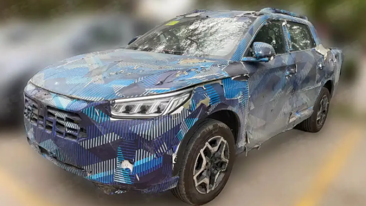 Menyasar Pasar Entry-Level, BYD Uji Coba Pikap Kompak PHEV di Jalanan Umum