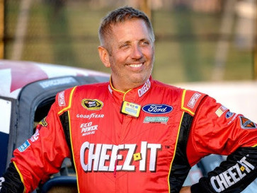 Legenda NASCAR Greg Biffle Meninggal Dunia dalam Kecelakaan Pesawat