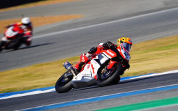 Bangga! Herjun Atna Firdaus Tutup Musim Balap ARRC 2024 dengan Gelar Juara Asia