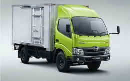 Hino Resmi Tingkatkan TKDN Kendaraan Komersialnya Hingga 71,85%