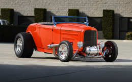 Ford Highboy 1932 Tampil Merona, Curi Perhatian di Grand National Roadster Show 2025