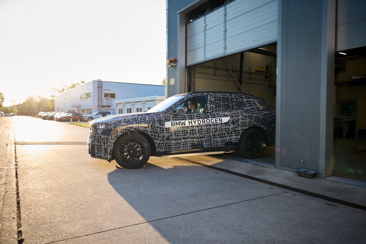 Inovasi Tangki Flat BMW iX5 Hydrogen, Jangkauan Kini Tembus 750 Km