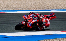 Casey Stoner Khawatir dengan Teknologi Elektronik pada Motor MotoGP