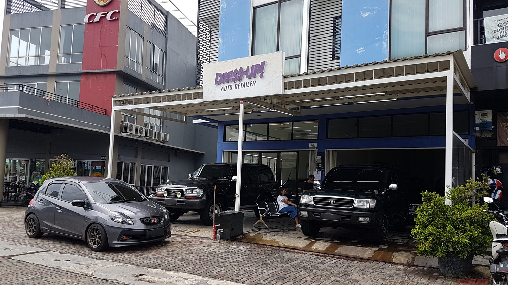 DressUp! Autodetailer Specialis Mobil Kinclong