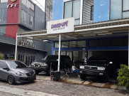 DressUp! Autodetailer Specialis Mobil Kinclong