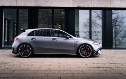 Kalem dan Sangar, Mercedes-AMG A45 4Matic+ Oprekan Brabus B45 450