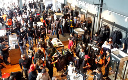 Anak Elang Hadirkan Showroom, Purna Jual Sampai Rumah Bagi Biker's