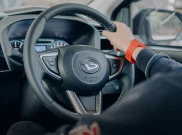 Cara Menjaga Kondisi Fisik Saat Mengendarai Mobil