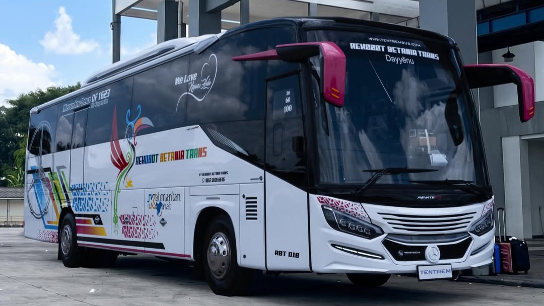 Bus Baru PO Rehobot Trans Pakai Mesin Depan dan Kabin Nyaman