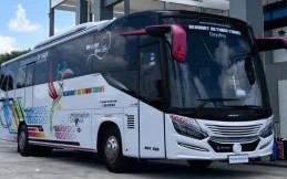 Bus Baru PO Rehobot Trans Pakai Mesin Depan dan Kabin Nyaman