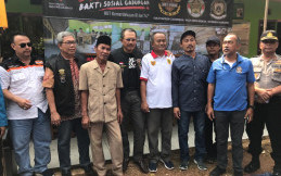 HDCI dan Dua Komunitas Otomotif Gelar Baksos