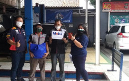 Merek Pelumas Mobil Bantu Mitra Mekanik Terdampak PPKM